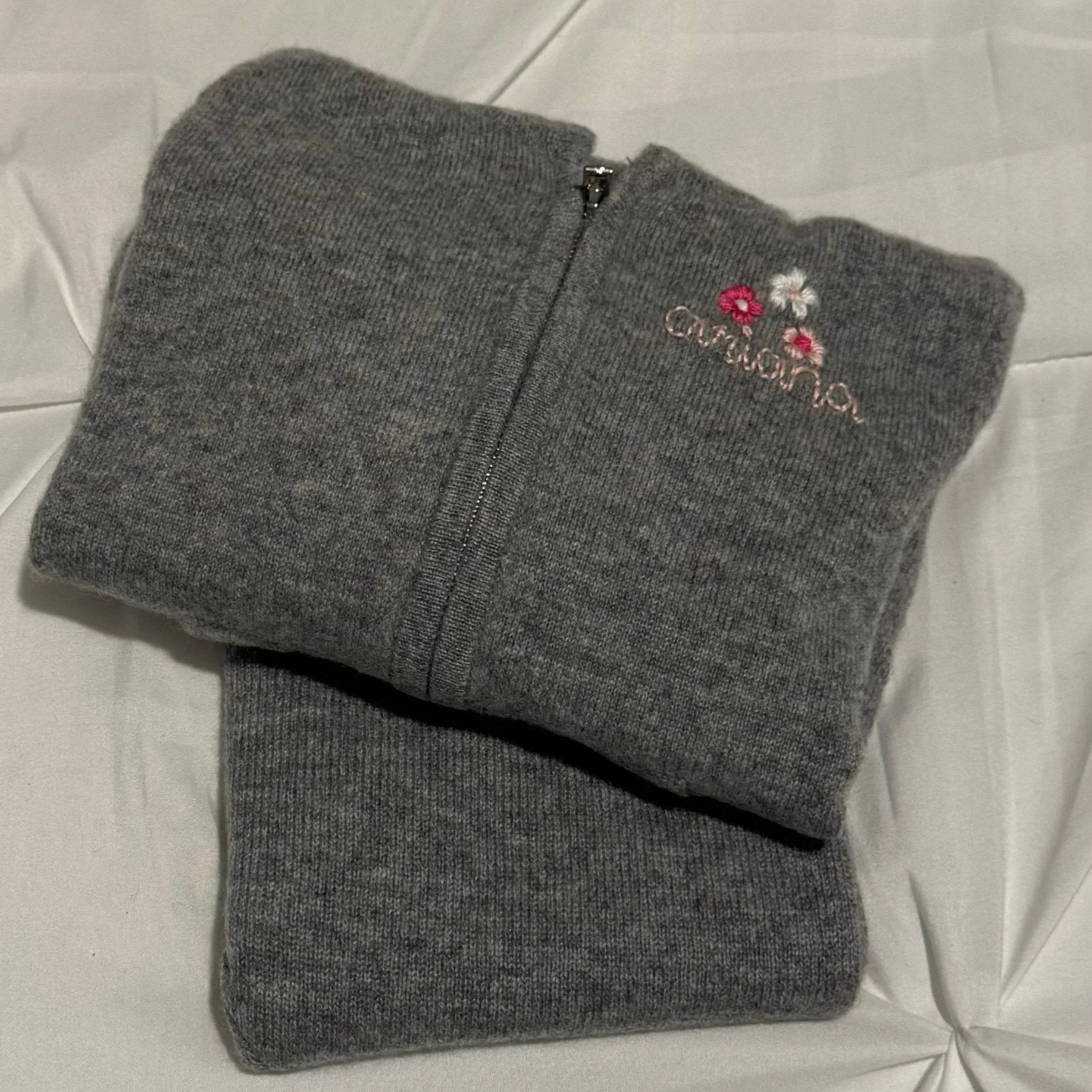 Le Fasheri Cashmere Hand Embroidered Custom Name Sweater