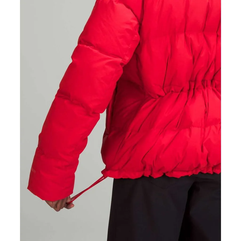 Lululemon Wunder Puff Jacket in Grenadine Red - Size 4