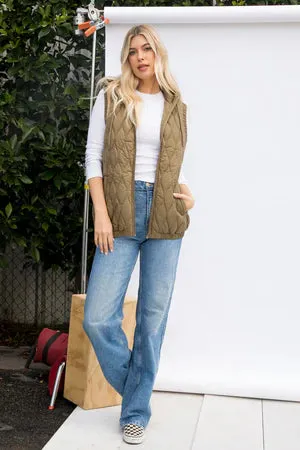 QUILTED PACKABLE VEST