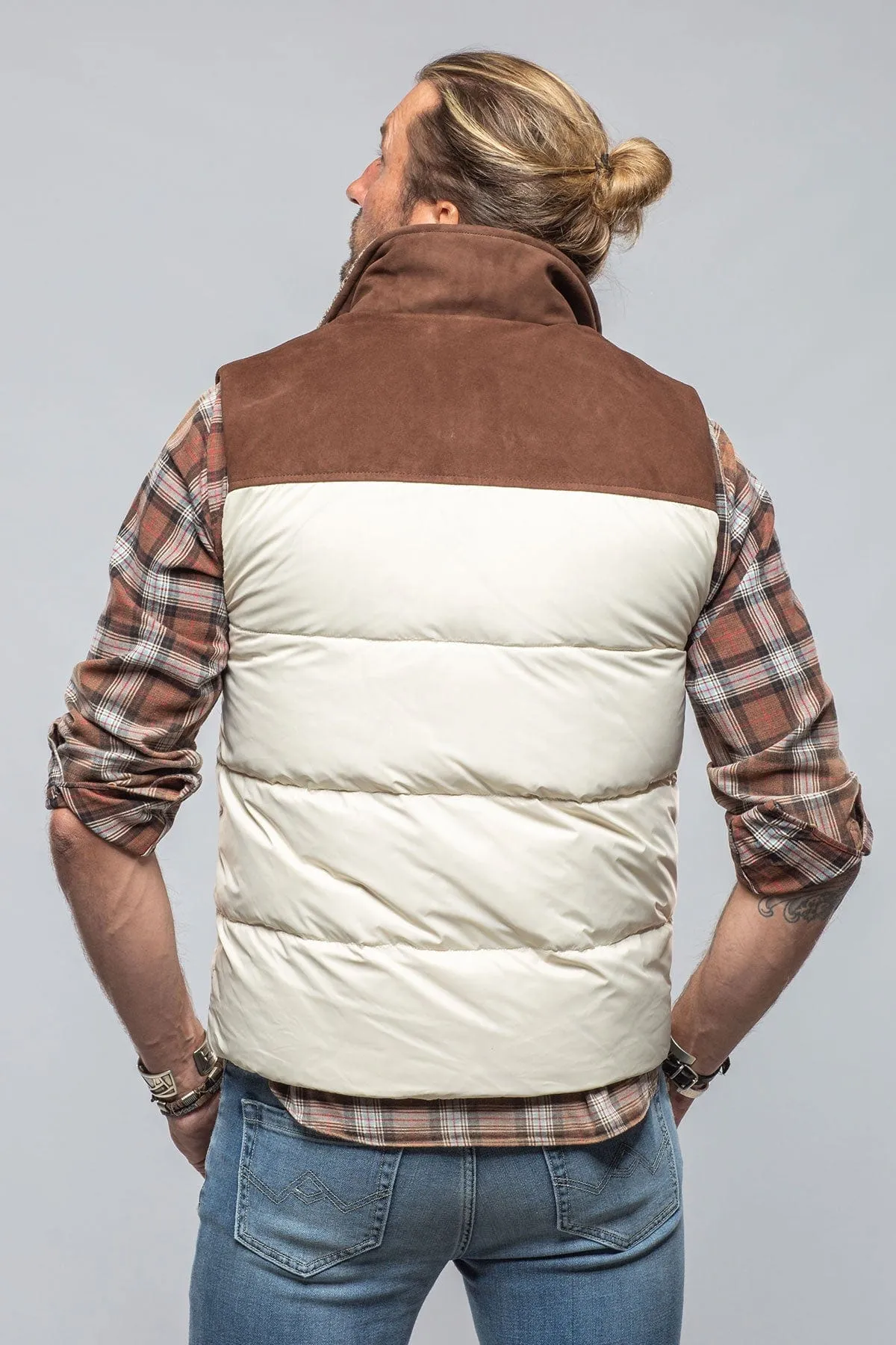 Vail Vest In White with Brown Suede