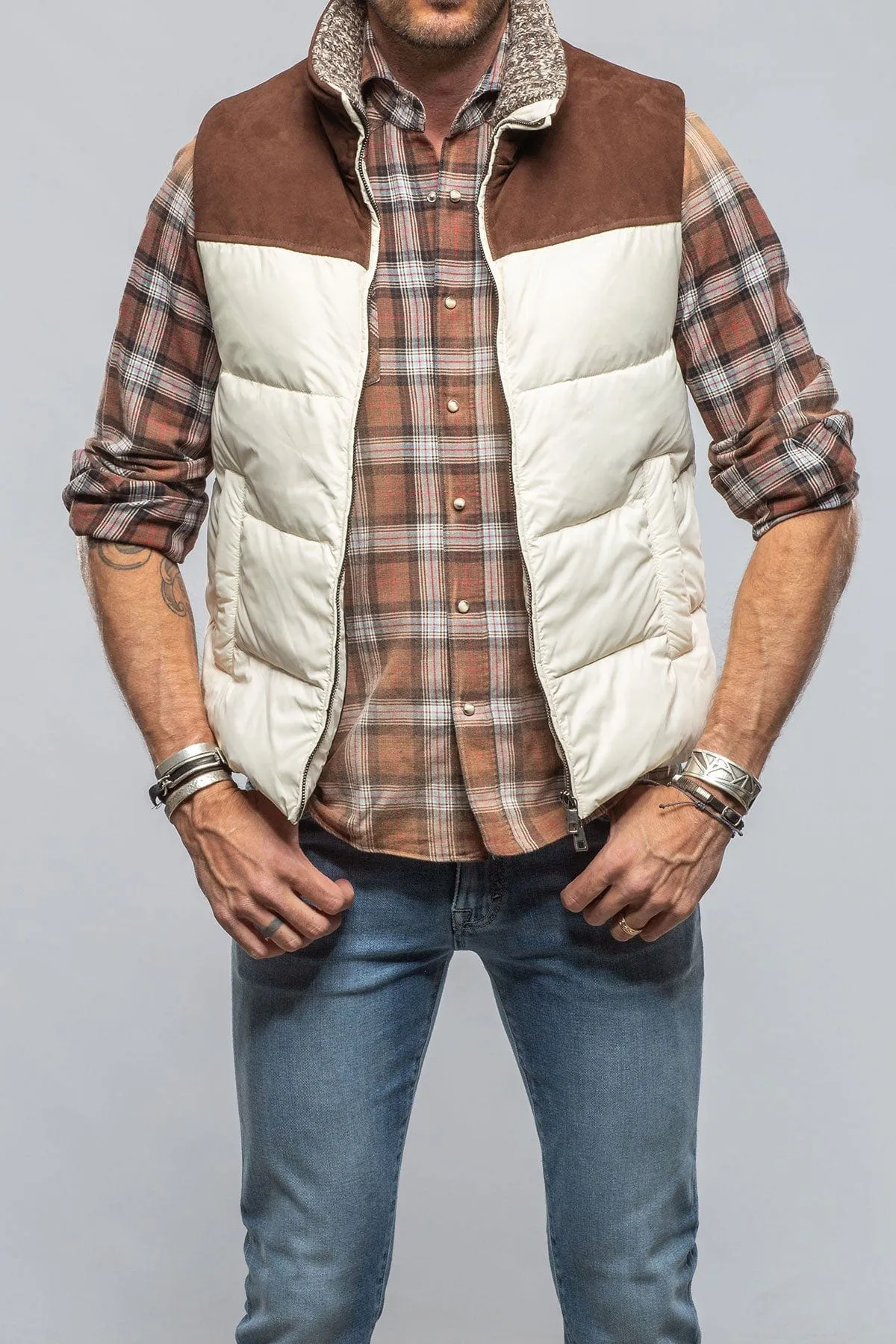 Vail Vest In White with Brown Suede