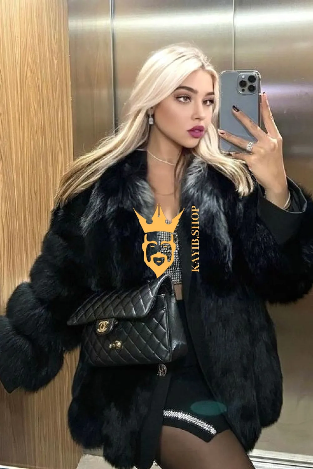 Winter Luxury Raccoon Fur Short Coat - Stay Stylish and Warm with Oversized Sleeves - 100% Real Fur Luxury