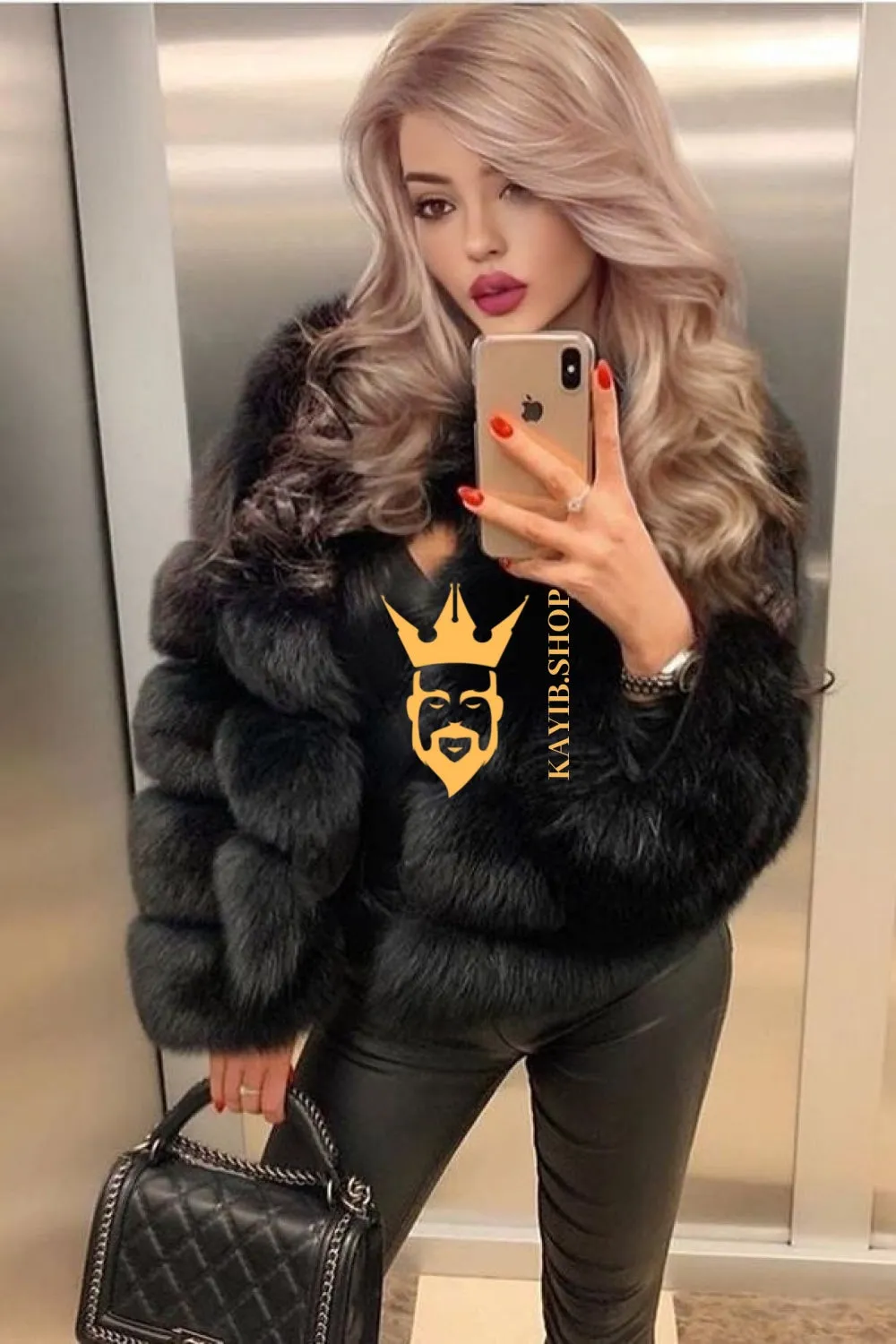 Winter Luxury Raccoon Fur Short Coat - Stay Stylish and Warm with Oversized Sleeves - 100% Real Fur Luxury